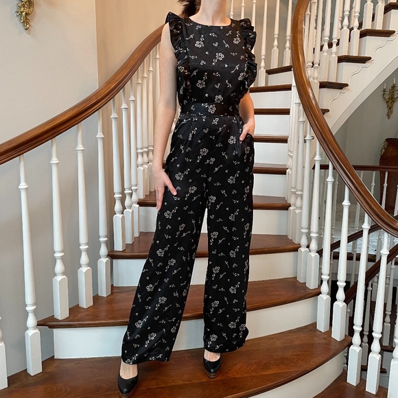 Kaari Blue Pants - KAARI BLUE {4} Jumpsuit Black White Floral Ruffle